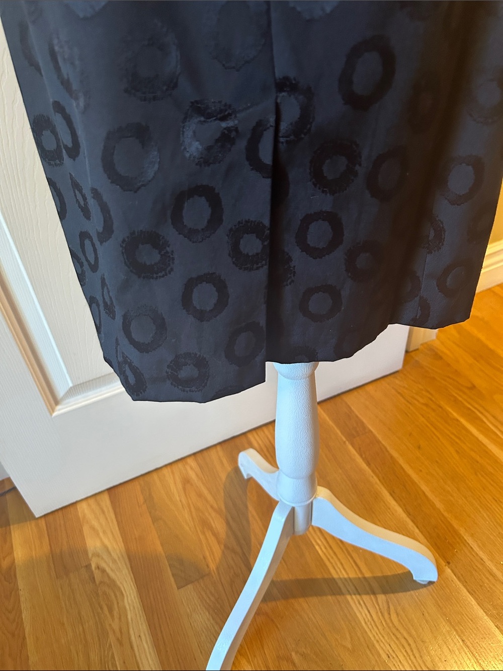 Jax Black Abstract Midi Dress Like New - Picture 5 of 6
